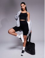 Icon seamless rib set in black