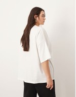 Curve oversized premium t-shirt in white