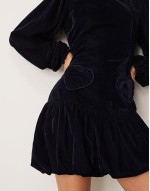 heart detail velvet mini dress in navy